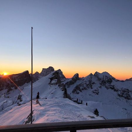 Hotel Fiames Cortina dʼAmpezzo Eksteriør billede